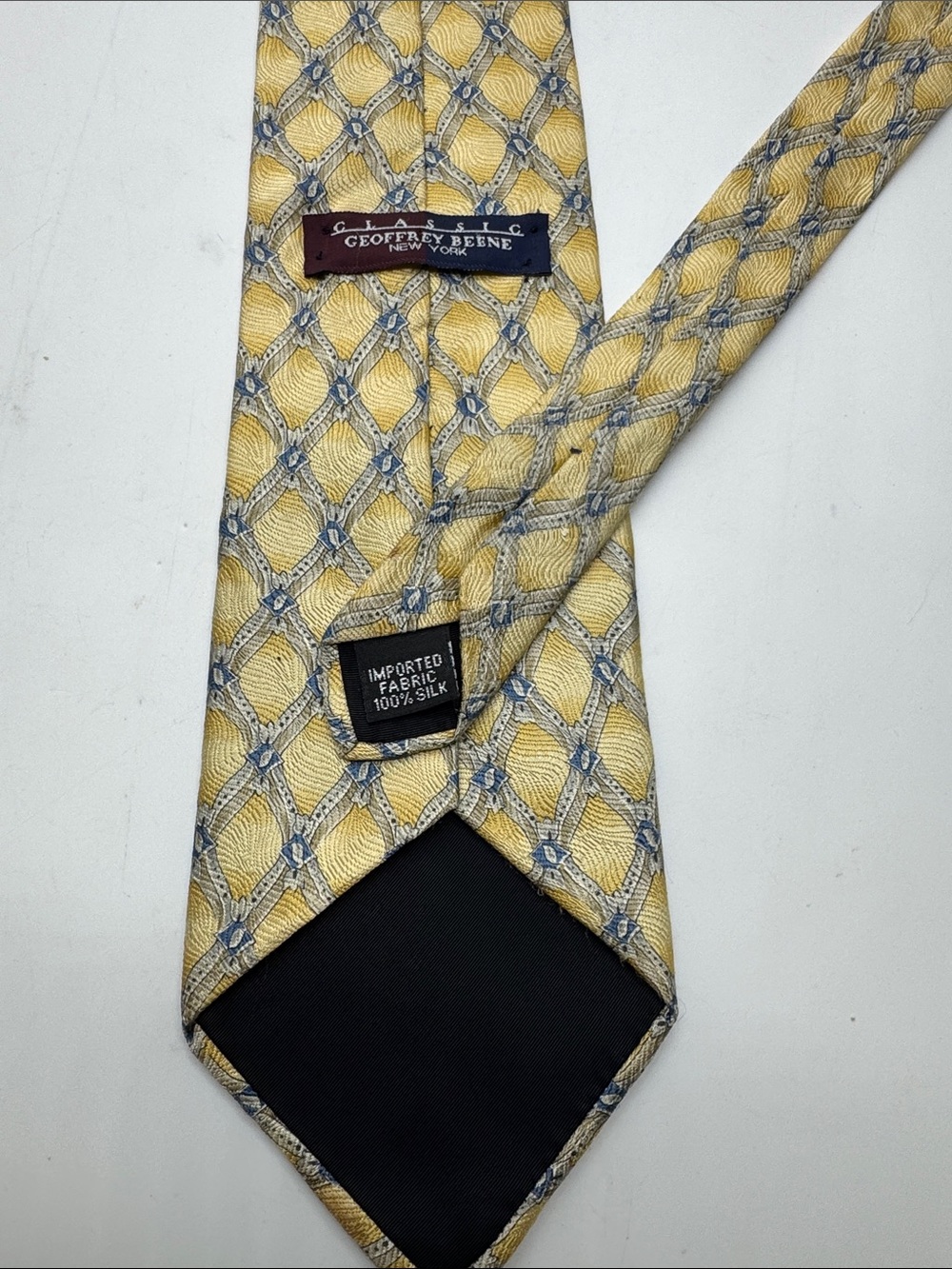 Geoffrey Beene Yellow and Blue Geometric Silk Tie #0058
